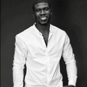 Meet your Posher, Dezron